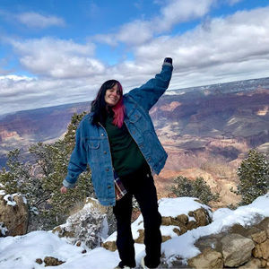 Meet your Posher, Jade